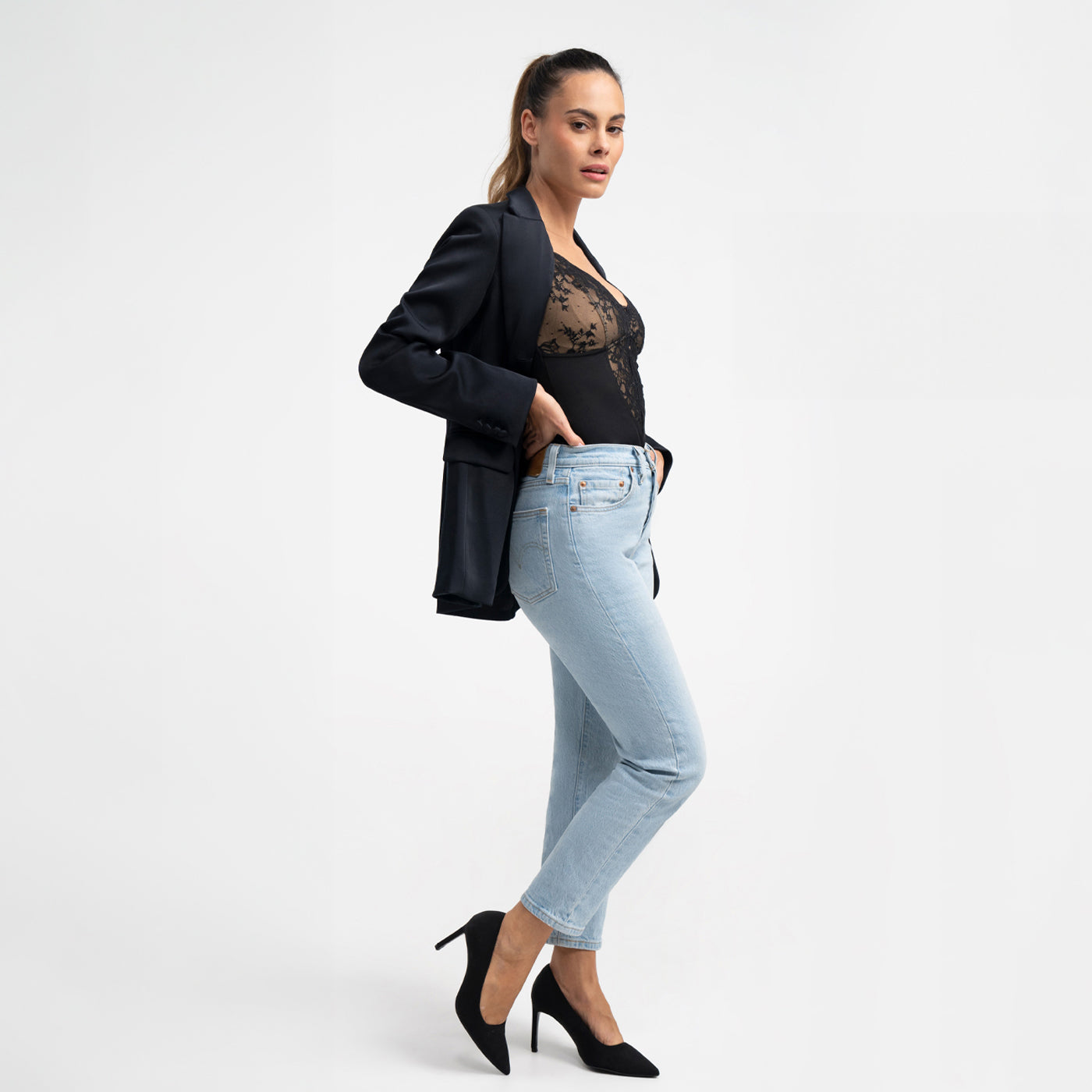 Sculpting Lace Shapewear Bodysuit with Briefs