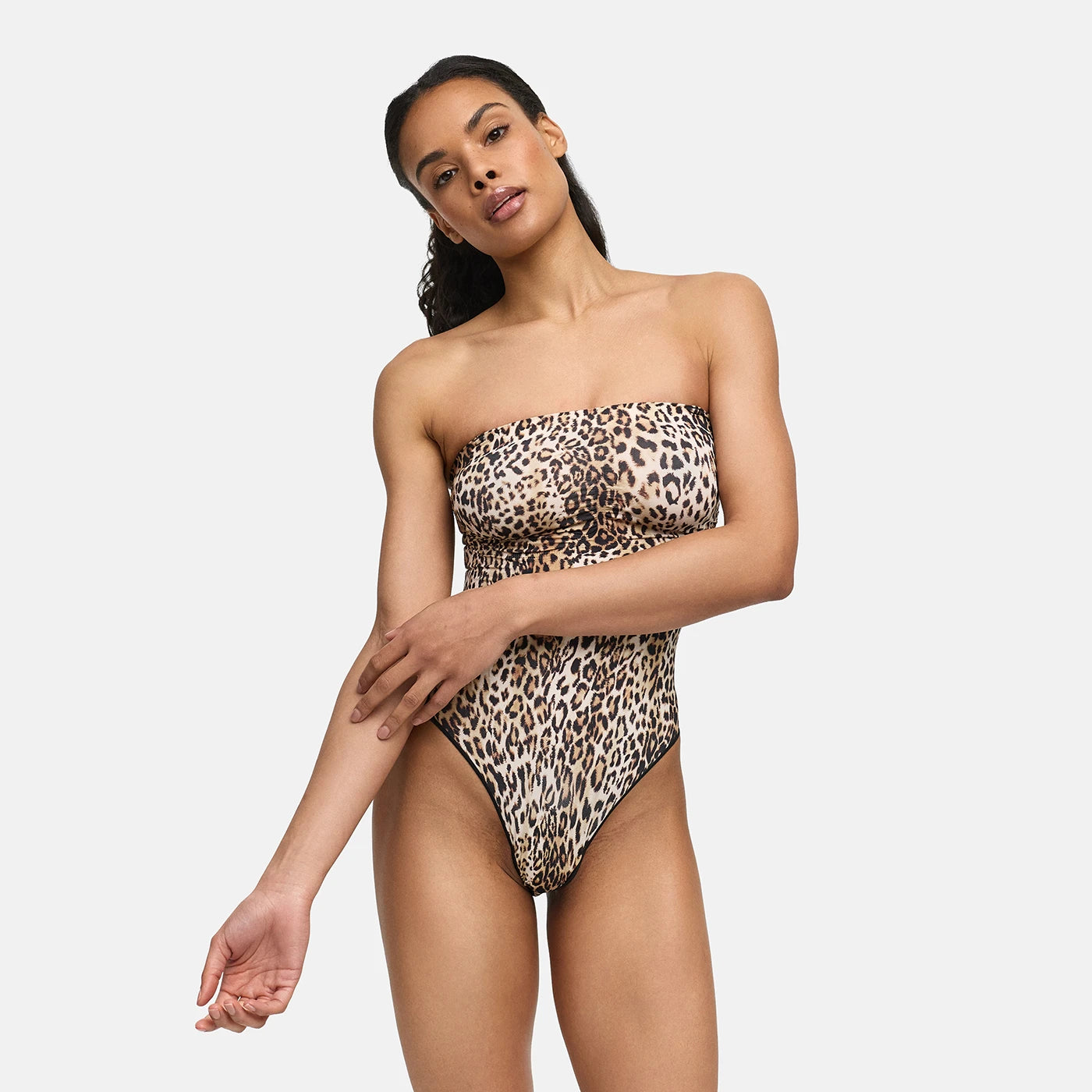 Body bez ramiączek modelujące shapewear ze stringami