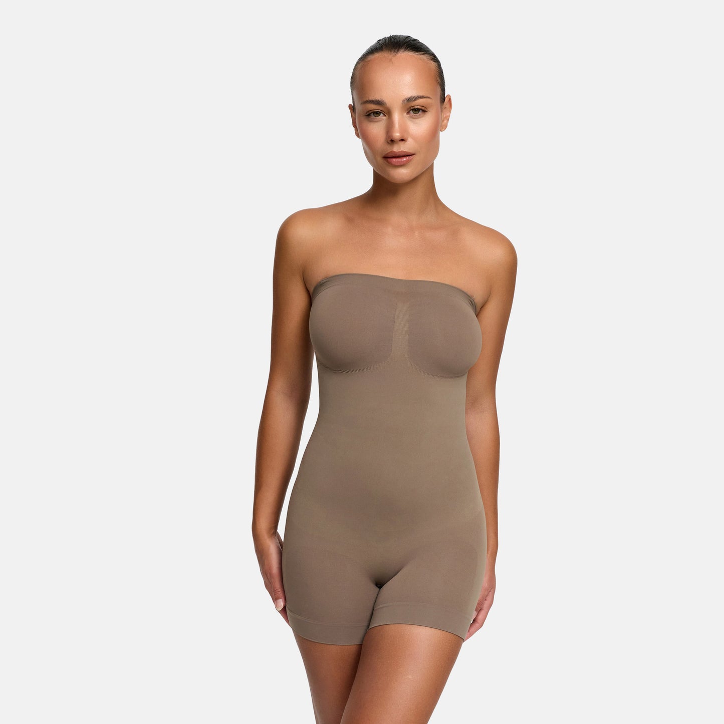 Mouwenloze bodysuit sculpting shapewear met shorts