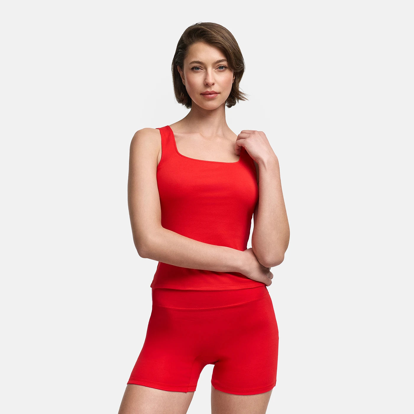 Das Model ist 1,80m groß und trägt Größe S
