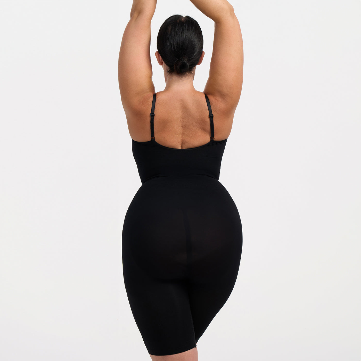 Bodysuit Sculpting Shapewear mit Shorts - Orta Sıkılaştırma