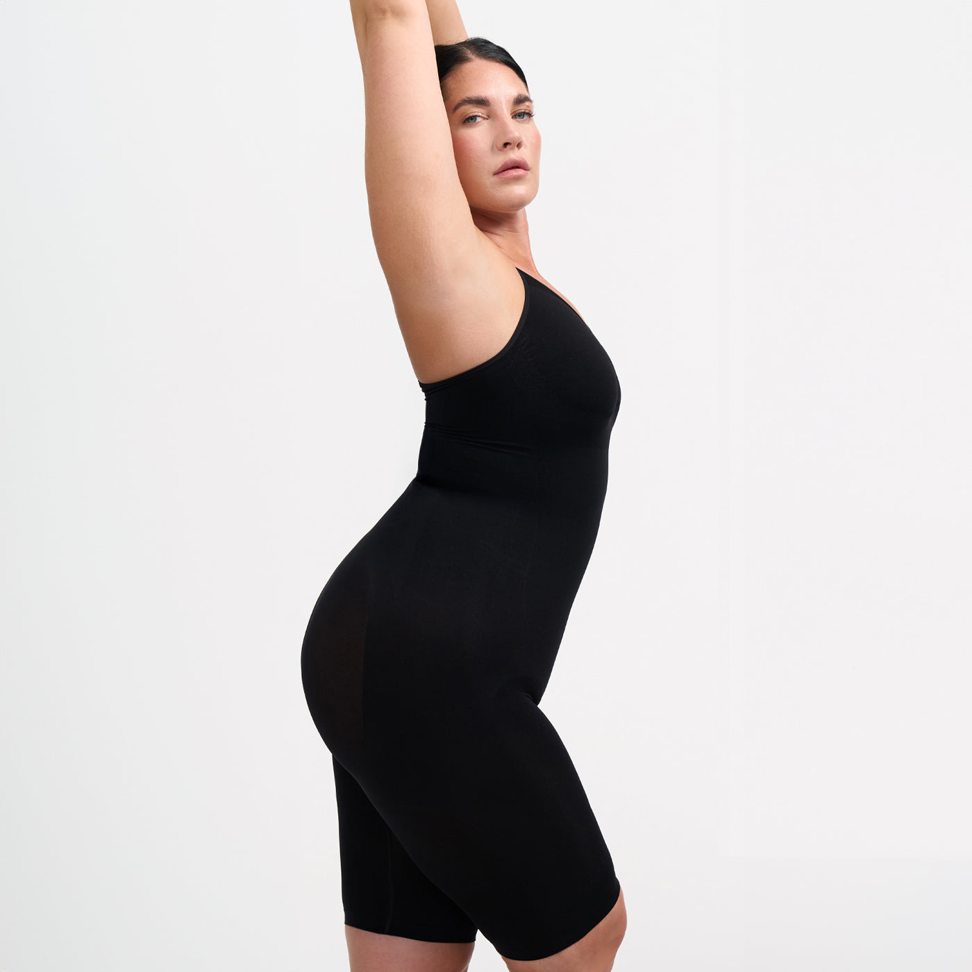 Bodysuit Sculpting Shapewear mit Shorts - Orta Sıkılaştırma