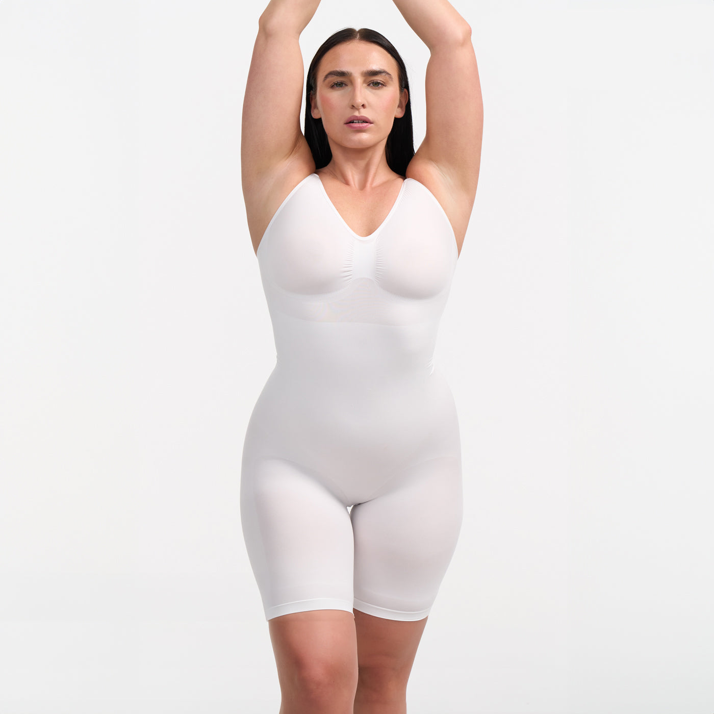 Bodysuit Sculpting Shapewear mit Shorts - Orta Sıkılaştırma