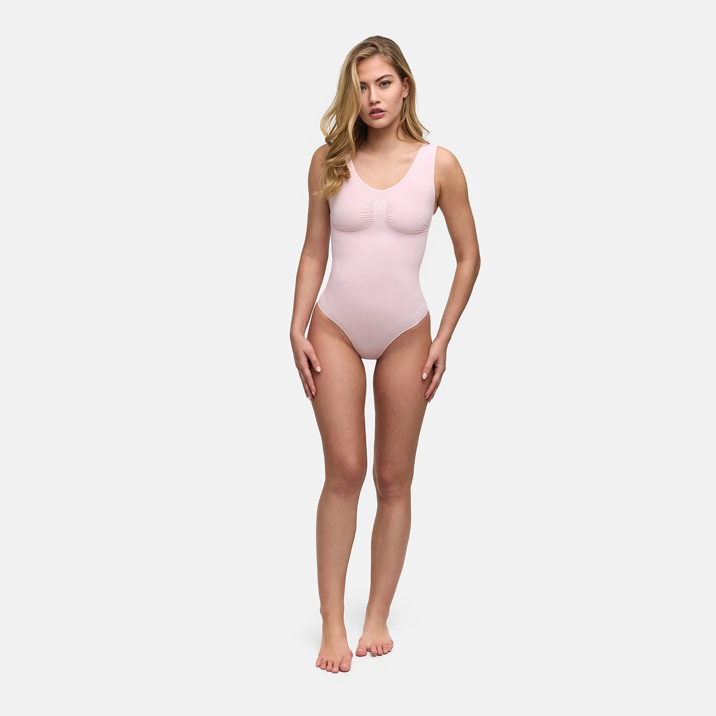 Body de tirantes reductor y moldeador con tanga