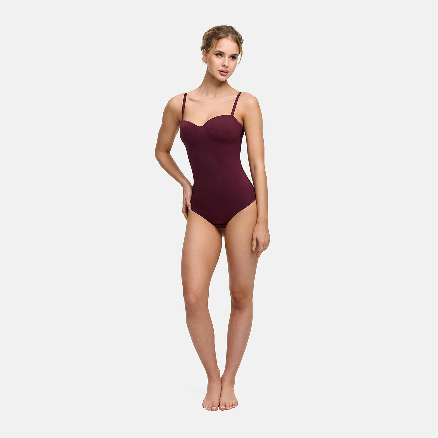 Body con push-up integrado y tanga