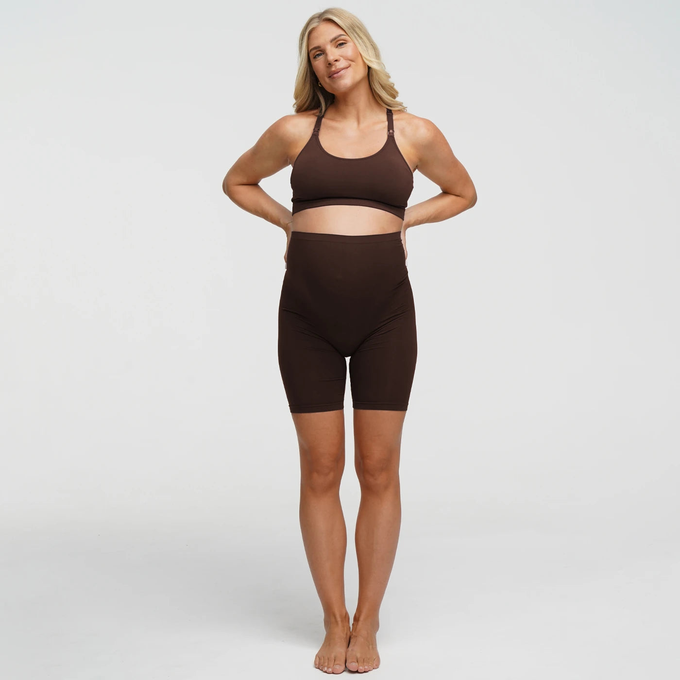 Naadloze zwangerschapsshort met hoge taille