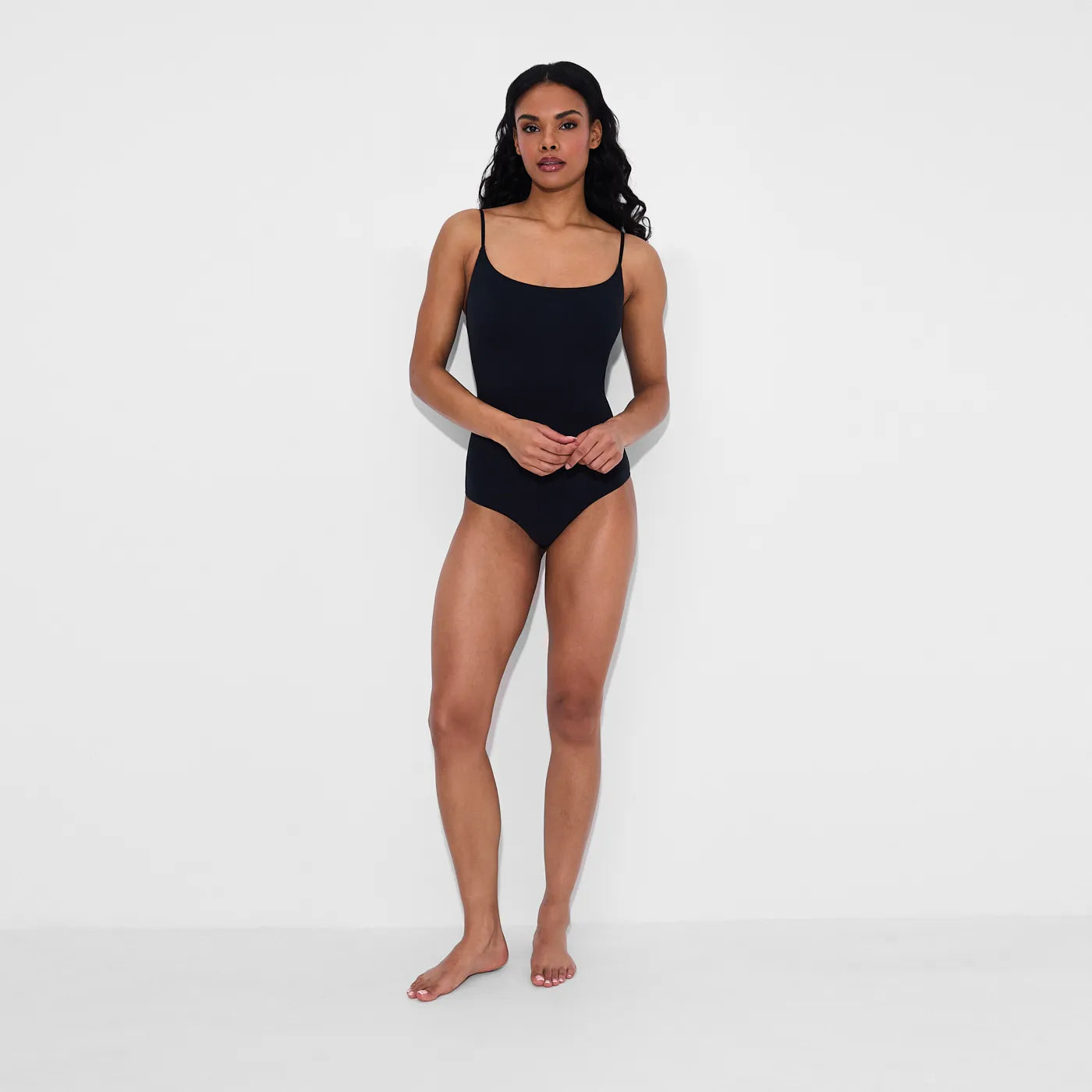 Body de tirantes tipo tanga