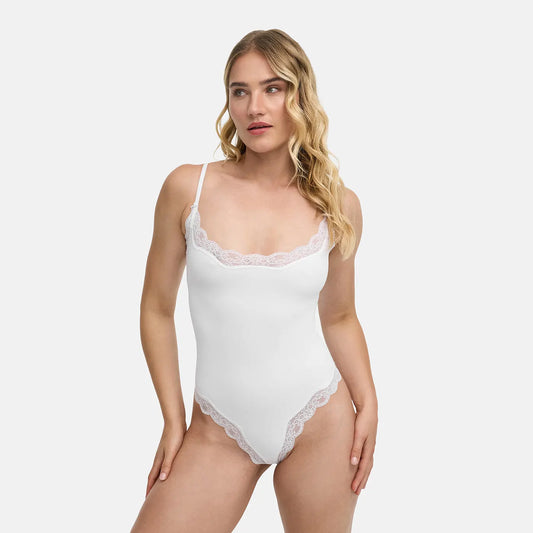 Body met string en kant