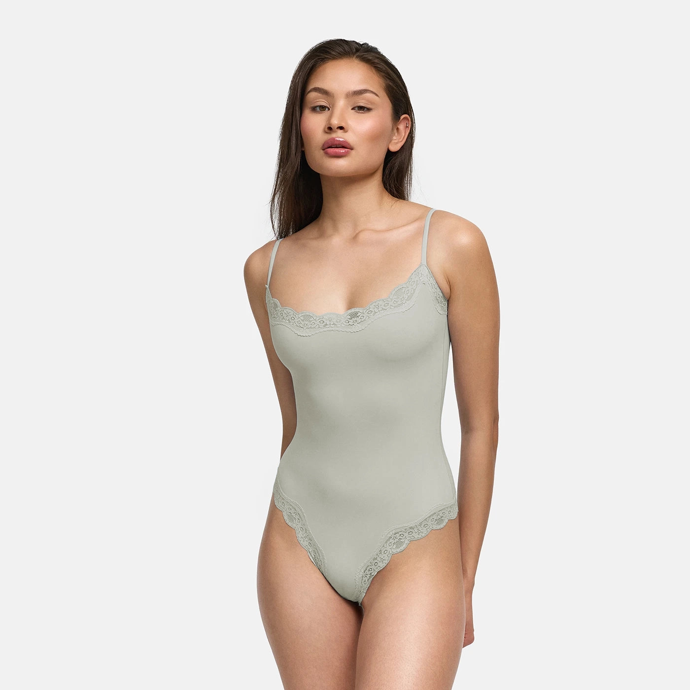 Body met string en kant