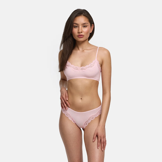 Tanga de encaje