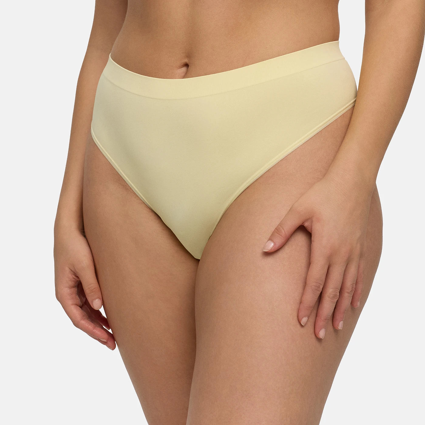 Seamless tanga | 3-pack